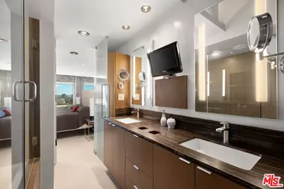 7135 Hollywood Blvd #1210, Los Angeles, CA 90046 - Photo 28