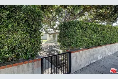 1430 Ocean Park Boulevard, Santa Monica, CA 90405 - Photo 18