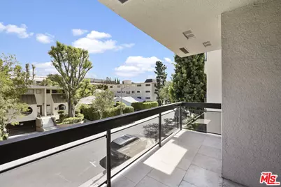 723 Westmount Dr #206, West Hollywood, CA 90069 - Photo 20