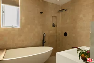 1424 N Crescent Heights Blvd, West Hollywood, CA 90046 - Photo 12