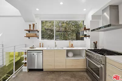 1244 14th St #A, Santa Monica, CA 90404 - Photo 12