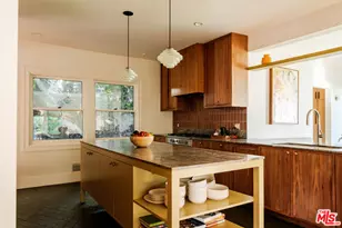 2510 10th Ave, Los Angeles, CA 90018 - Photo 20