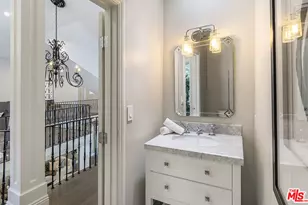 4054 Stone Canyon Ave, Sherman Oaks, CA 91403 - Photo 42