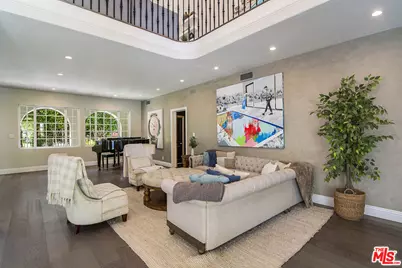 4054 Stone Canyon Ave, Sherman Oaks, CA 91403 - Photo 18