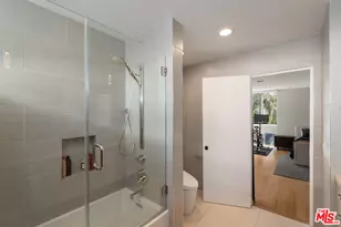 11925 Goshen Ave, Los Angeles, CA 90049 - Photo 16