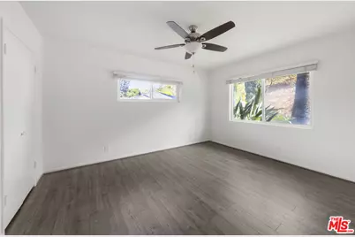 15508 Royal Ridge Rd, Sherman Oaks, CA 91403 - Photo 28