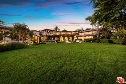 1550 Amalfi Dr, Pacific Palisades, CA 90272 - Photo 48