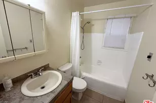4253 S Centinela Ave, Los Angeles, CA 90066 - Photo 18