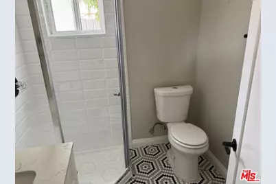 1703 S Burlington Ave, Los Angeles, CA 90006 - Photo 10