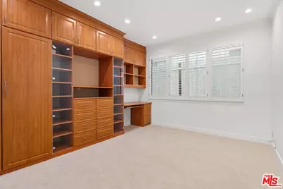 1260 S Beverly Glen Blvd #101, Los Angeles, CA 90024 - Photo 6