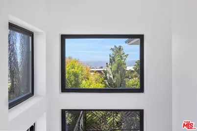 926 17th St, Hermosa Beach, CA 90254 - Photo 40