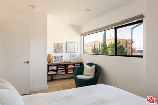 860 S Wilton Pl, Los Angeles, CA 90005 - Photo 16