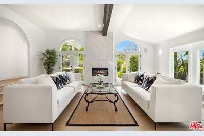 29675 Harvester Rd, Malibu, CA 90265 - Photo 8