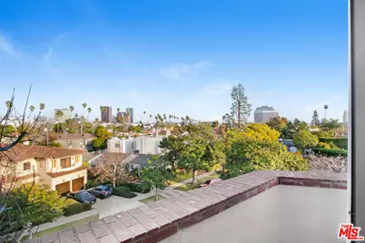 831 S Gretna Green Way #302, Los Angeles, CA 90049 - Photo 8