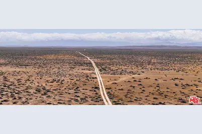 0 Section 22, Township 32E, Range 40E, California City, CA 93504 - Photo 8