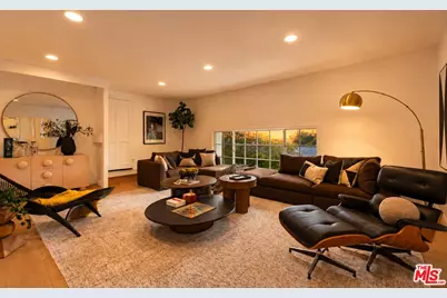 9315 Beverly Crest Dr, Beverly Hills, CA 90210 - Photo 12
