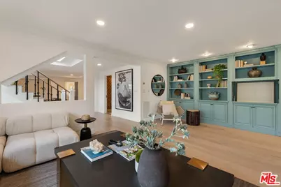 9315 Beverly Crest Dr, Beverly Hills, CA 90210 - Photo 18
