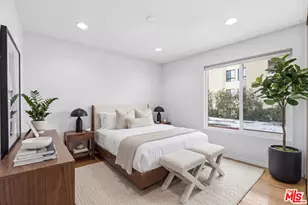 15155 Sherman Way, Van Nuys, CA 91405 - Photo 10