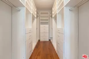 2637 Angelo Dr, Los Angeles, CA 90077 - Photo 36