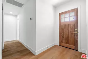 12455 Milbank St, Studio City, CA 91604 - Photo 2