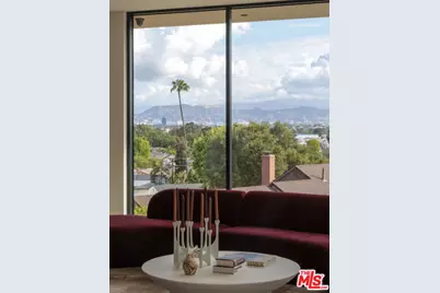 5208 Sanchez Dr, Los Angeles, CA 90008 - Photo 6