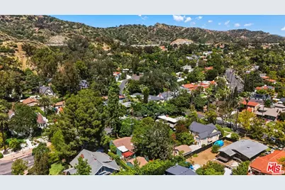 1718 Hill Dr, Los Angeles, CA 90041 - Photo 32