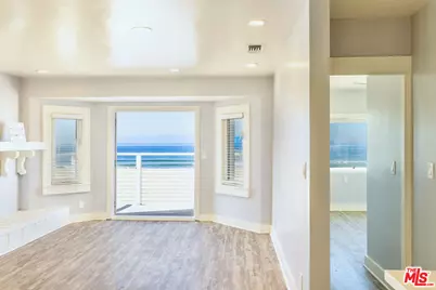 1836 The Strand, Hermosa Beach, CA 90254 - Photo 10