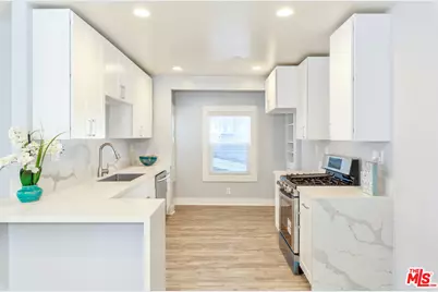 1836 The Strand, Hermosa Beach, CA 90254 - Photo 20