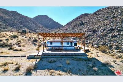 62775 Sullivan Rd, Joshua Tree, CA 92252 - Photo 16