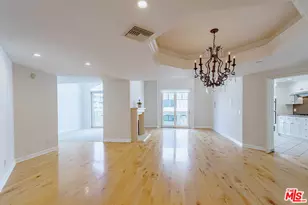 430 N Oakhurst Dr, Beverly Hills, CA 90210 - Photo 6