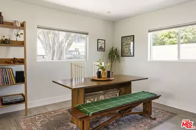5624 Stratford Rd, Los Angeles, CA 90042 - Photo 6