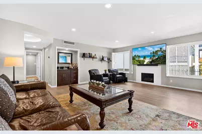 831 S Gretna Green Way #103, Los Angeles, CA 90049 - Photo 1