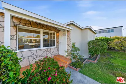 3815 Lyceum Ave, Los Angeles, CA 90066 - Photo 2