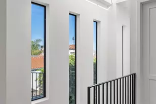 8241 Lincoln Terrace, Los Angeles, CA 90069 - Photo 10
