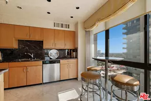10790 Wilshire Blvd, Los Angeles, CA 90024 - Photo 14