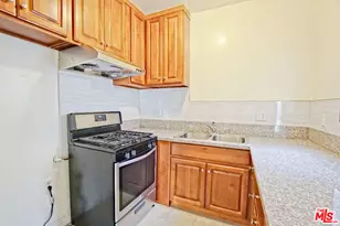 933 New Depot St #6 & 7, Los Angeles, CA 90012 - Photo 8