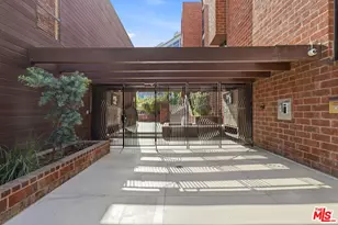 1033 Carol Dr, West Hollywood, CA 90069 - Photo 24