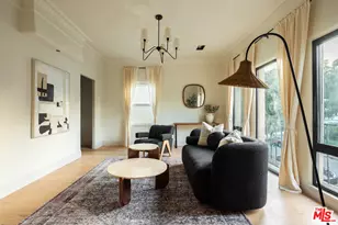 144 N Clark Dr, Beverly Hills, CA 90211 - Photo 12