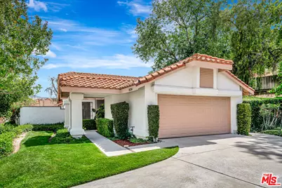 15724 Kenneth Pl, Canyon Country, CA 91387 - Photo 2