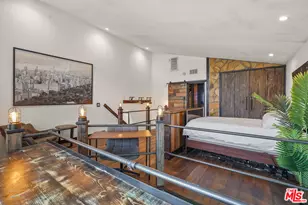 10926 Bluffside Dr, Studio City, CA 91604 - Photo 8