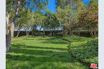 8675 Falmouth Ave #110, Playa del Rey, CA 90293 - Photo 28