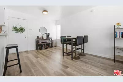 23515 Lyons Ave #233, Valencia, CA 91355 - Photo 4