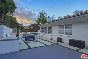 4859 Topeka Dr, Tarzana, CA 91356 - Photo 50