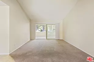 44122 Village 44, Camarillo, CA 93012 - Photo 8