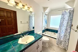 10827 Pacific View Dr, Malibu, CA 90265 - Photo 34