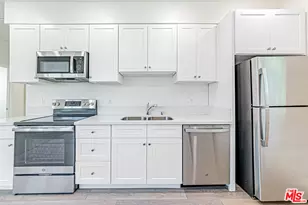 5914 Satsuma Ave, North Hollywood, CA 91601 - Photo 32