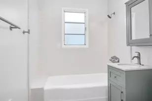 10346 Oro Vista Ave, Sunland, CA 91040 - Photo 38