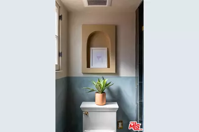 1007 Sanborn Ave, Los Angeles, CA 90029 - Photo 52