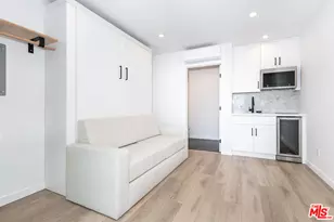 732 N Cherokee Ave, Los Angeles, CA 90038 - Photo 26