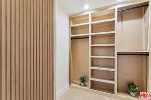818 N Doheny Dr, West Hollywood, CA 90069 - Photo 28
